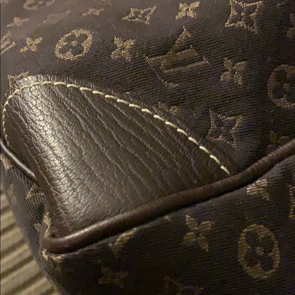 ⭐️April week Sale⭐️ Louis Vuitton Bag - Picture 5 of 5